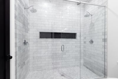 Elegant Shower Design